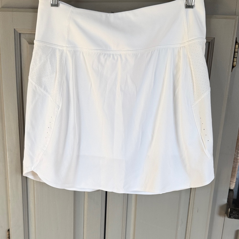 Athleta White Circle Skirt with Built-In Short